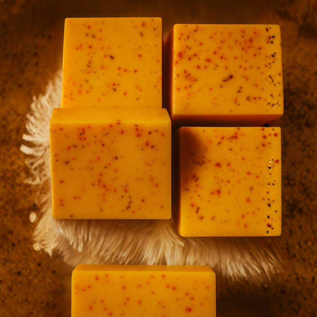 Handcrafted natural skincare products by Swarup EarthEssence Surat